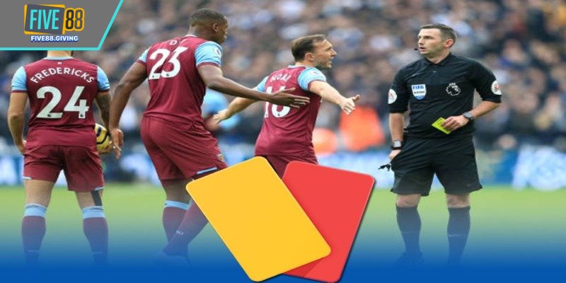 Trận đấu căng thẳng thường tiềm ẩn nhiều thẻ phạt